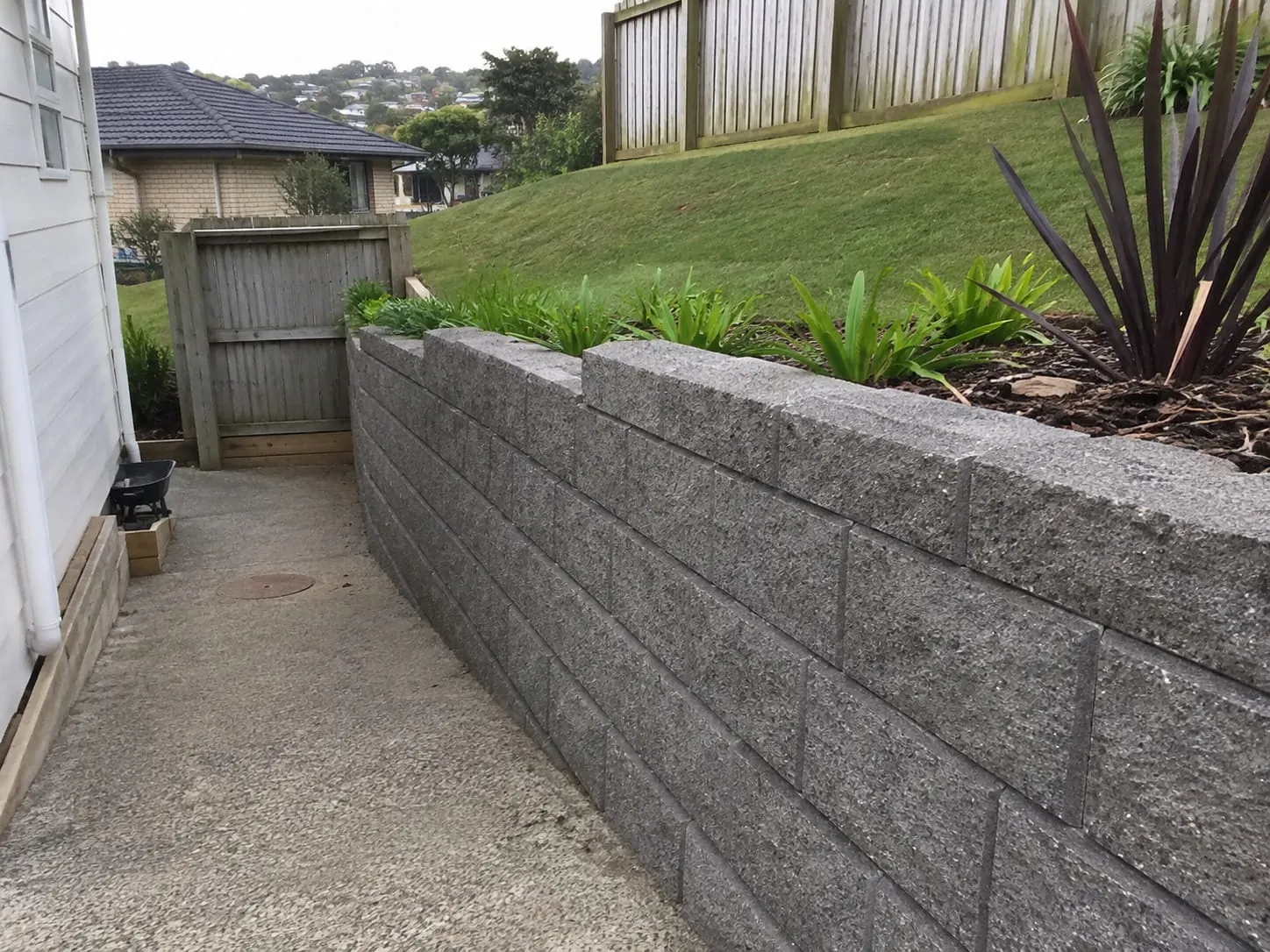 Retaining wall on a heavy clay section in Manurewa, South Auckland